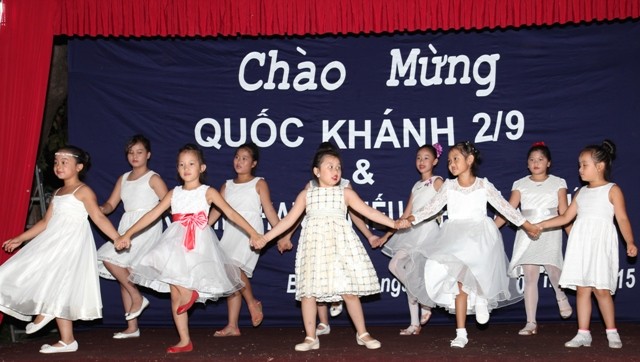 Các hoạt động chào mừng kỷ niệm 70 năm Cách mạng tháng 8 và Quốc khánh mùng 2 tháng 9 tại Rumani - ảnh 3